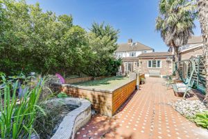 Photo 21- click for photo gallery